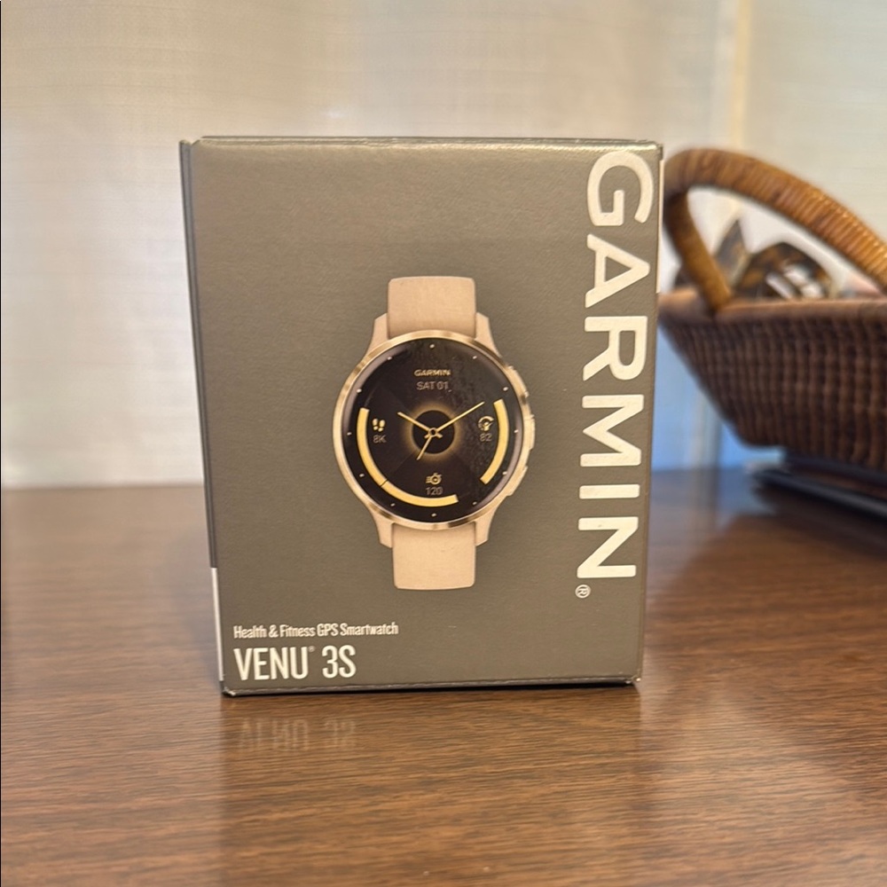 Garmin Venu 3S - French Gray + Soft Gold
